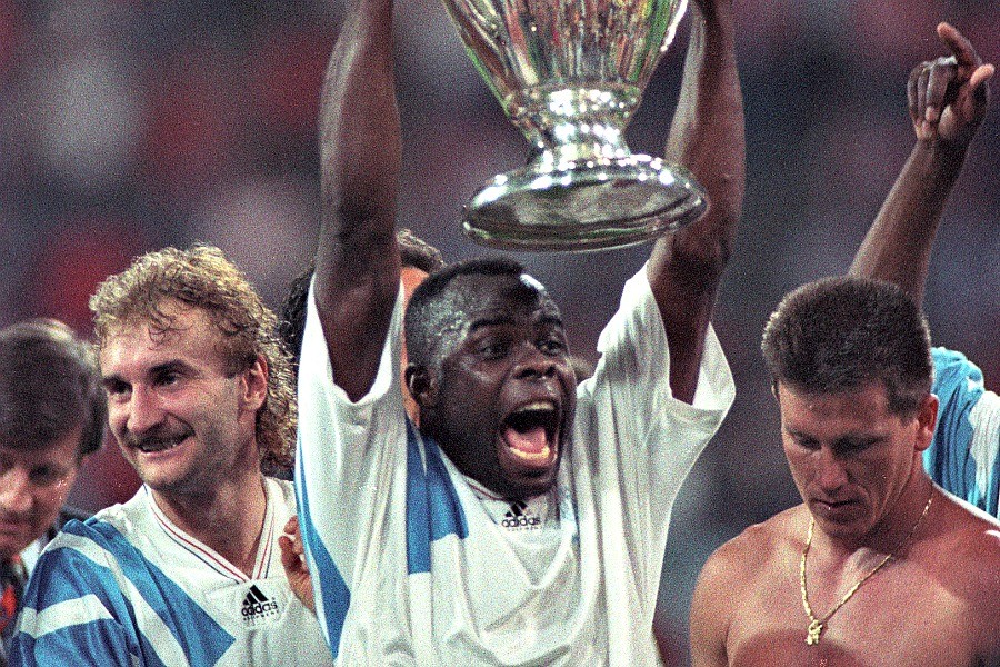 5 Kota Berawalan M yang Pernah Juara Liga Champion Eropa 6 Boli OM Milan 1993