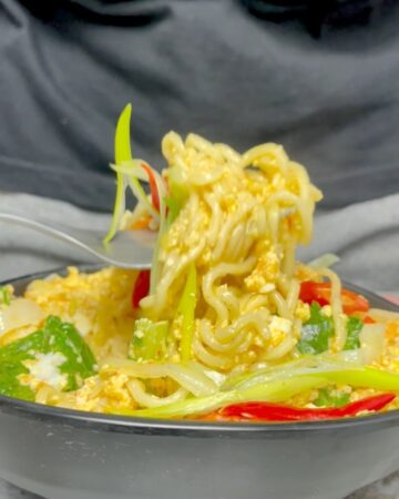 mie nyemek
