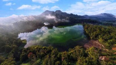 telaga Warna e1734269883839