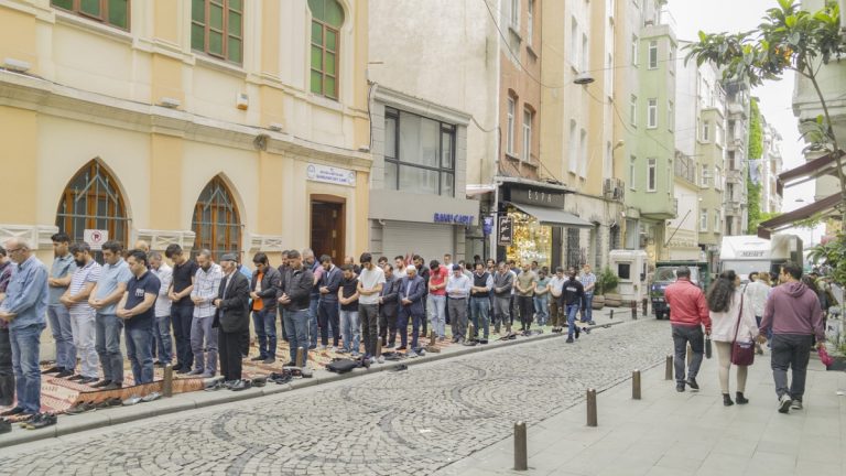 tourist attractions 4737748 1280 e1674787294190