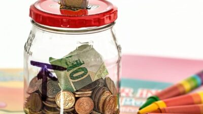 piggy bank g831e7bacf 1280 e1738683625400