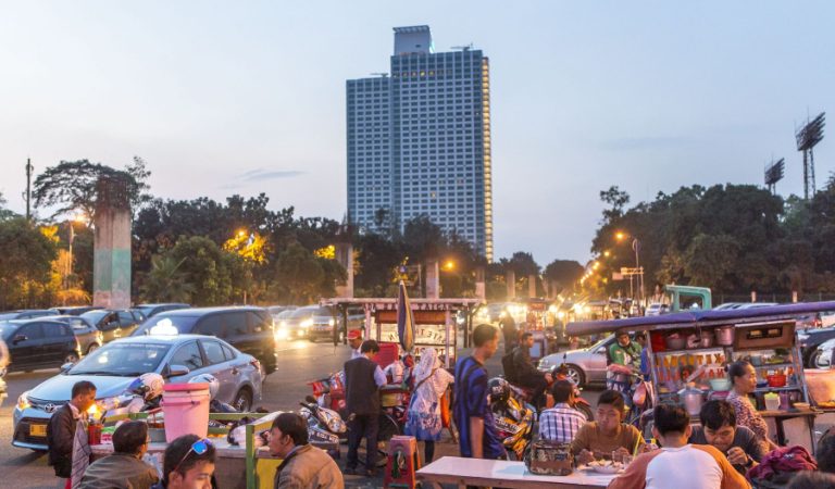 Hanya Populer di Indonesia? 5 Kegiatan di Bulan Ramadhan ini Rutin Dilakukan Oleh Umat Muslim