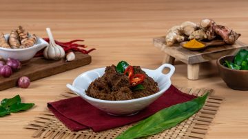 resep rendang daging sapi featured e1679501905625