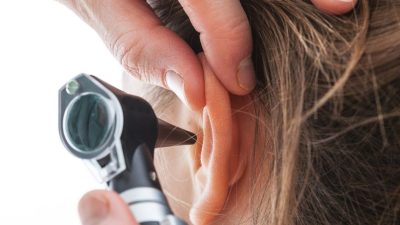 cs ear infection doctor appointment 1440x810 1210x642 1 e1681618993256