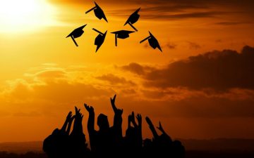 graduation gd6c1a1d60 1280 e1680616339232