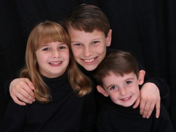 siblings 2302429 1280 e1681741628148