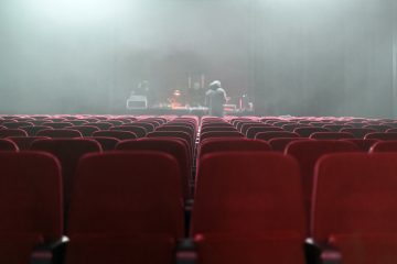 theatre 4672432 1920 e1681875467201