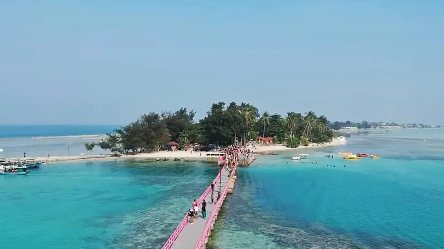 Pesona Pantai yang Cantik dan Eksotis, Inilah 8 Destinasi Wisata di Pulau Seribu 2 wisata pulau tidung murah