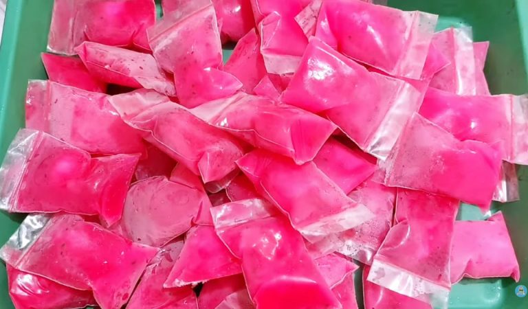 Ide Jualan Kesukaan Bocil, Resep ​Es Bantal Rasa Kelapa