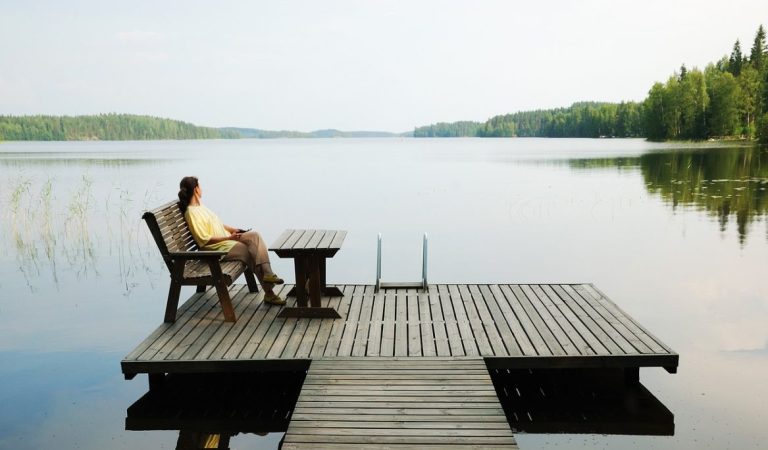 5 Fakta Menarik Orang Pendiam yang Sering Kali Salah Dipahami