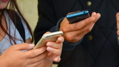 mobile phones 1490691 1280 e1699805696142
