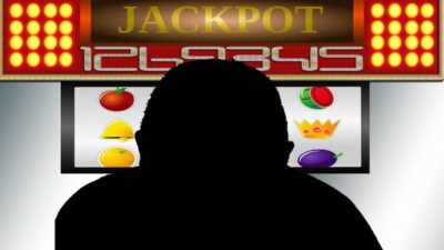 gambling addiction 256369 1280 e1703213879642