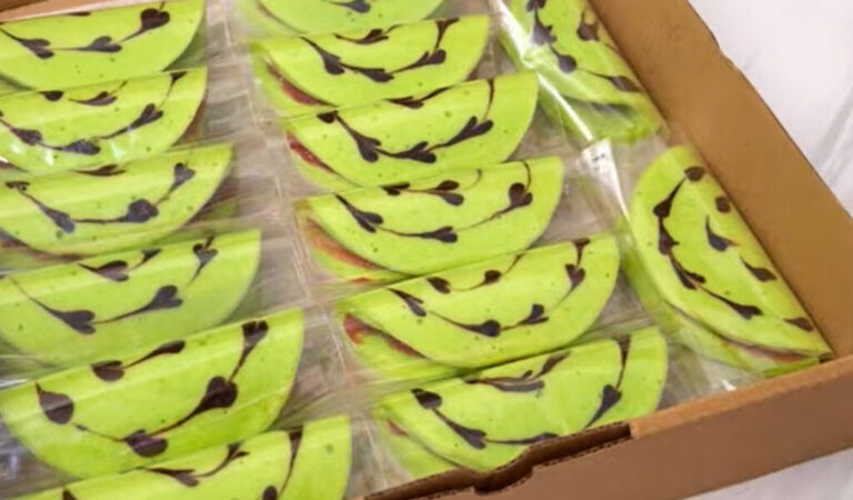 Ide Jualan Terbaru! Resep Bolu Kukus Lipat Harga 2000an Saja!