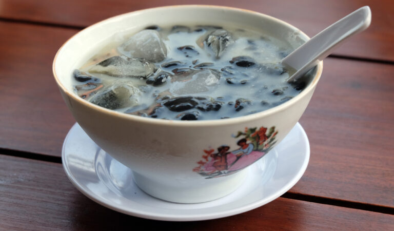 Resep Dawet Jembut Kecabut Khas Purworejo, Segarnya Bikin Ketagihan!