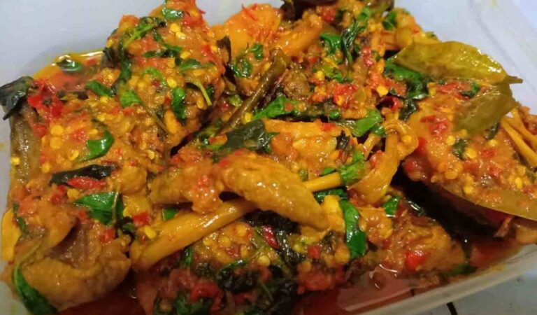 Resep Ayam Rica-rica, Empuk dan Gurih!