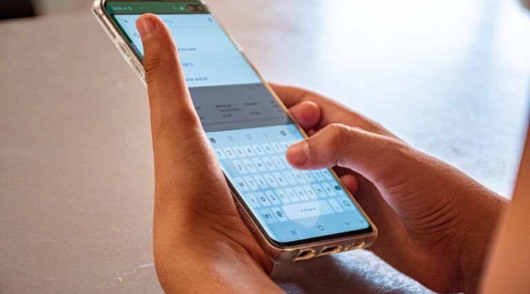 smartphone 4353728 1280 e1706631776569