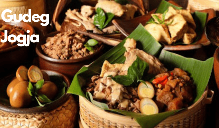 Cara Membuat Gudeg Jogja Asli, Dijamin Manis dan Gurih!