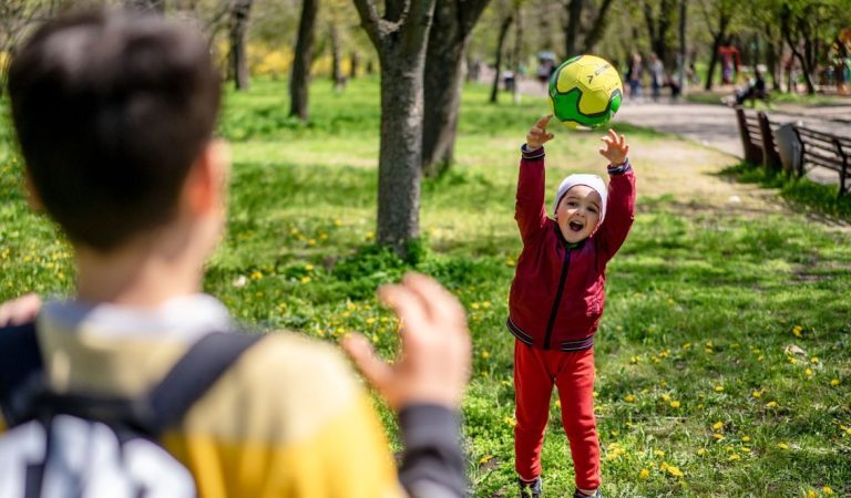 5 Tips Sederhana Untuk Optimalisasi Perkembangan Otak Anak, Ayah Bunda Harus Tahu!