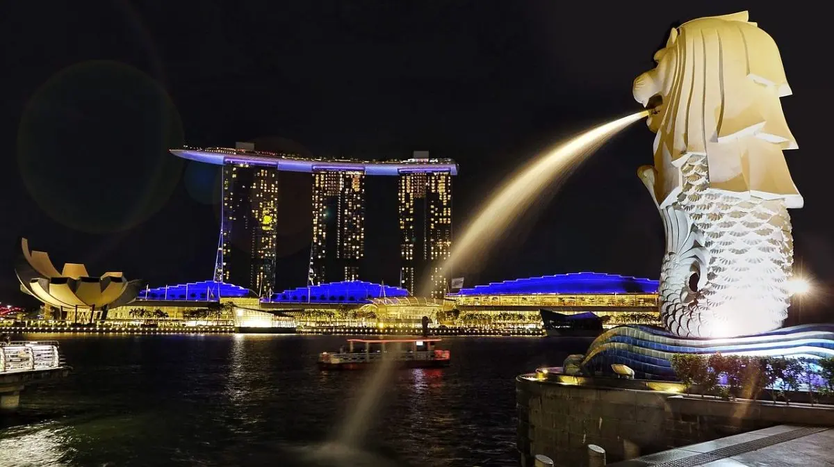 Singapura Menjadi Negara Paling Kaya di Asia Tenggara, Berikut 7 Fakta Uniknya! 1 singapore river 2718300 1280 e1729783866327
