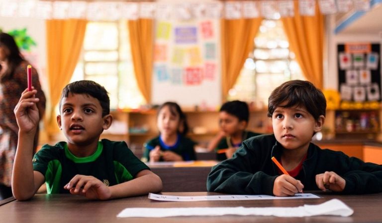 Bukan Sebagai Pengganti Kurikulum Merdeka, Berikut Kupas Tuntas Pendekatan Belajar Deep Learning dan 3 Aspek Pendukungnya