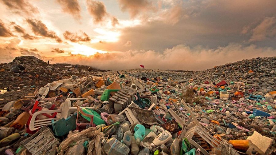 Pulau Thilafushi Maladewa yang dipenuhi sampah plastik