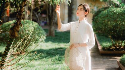 vietnamese woman 7775904 1280 e1753409673319