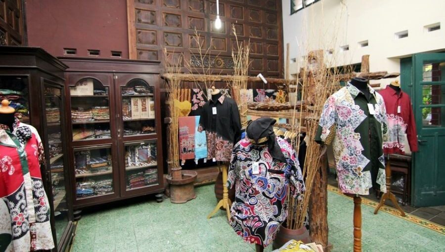 Batik laweyan e1757085405852