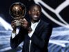 Ousmane Dembele ketika mendapatkan Ballon dOr 2025