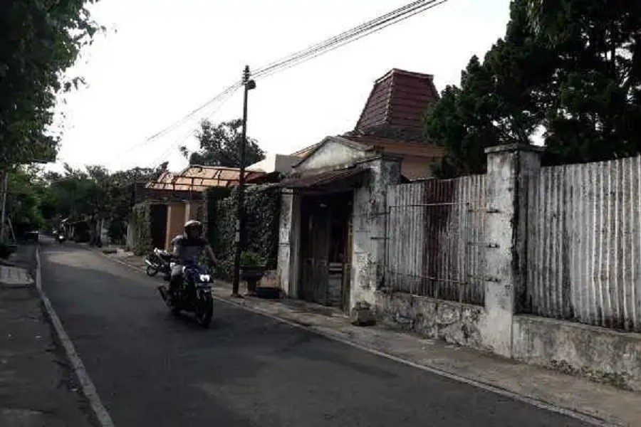 Rumah tua di kampung batik Laweyan