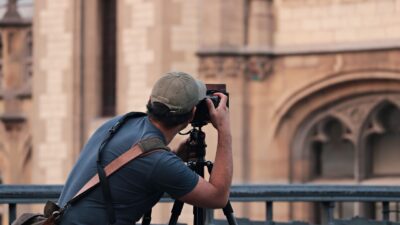 photographer 3672075 1280