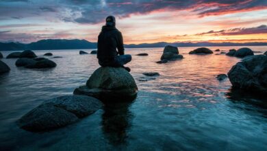 Lelaki Tak Bercerita! 7 Alasan Pria Menghilang Jika Memiliki Masalah Berat 6 074254500 1713396756 keegan houser Q t4SCN8c4 unsplash