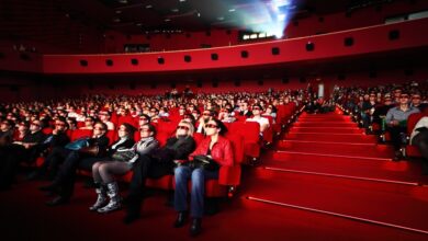 Ilustrasi penonton film di bioskop