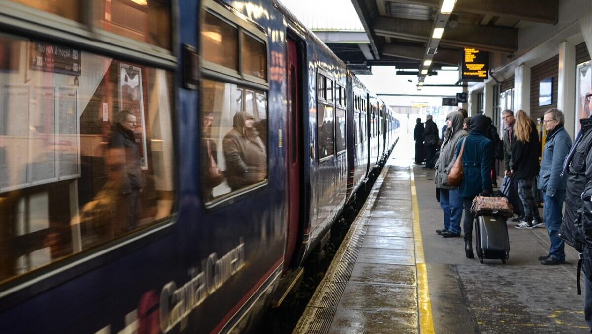 victoraf train 3384786 1280 e1773412517835