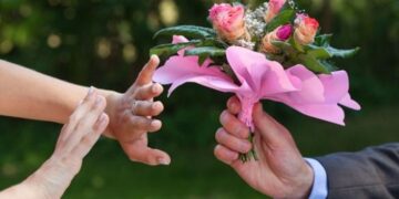 Ilustrasi cinta bertepuk sebelah tangan e1777037768549