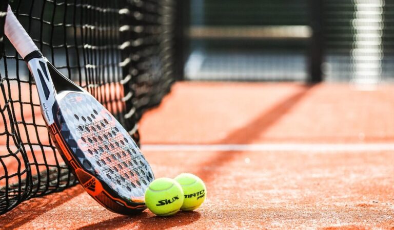 Baru Mau Coba Main Padel? Ini Aturan Dasar yang Wajib Kamu Pahami